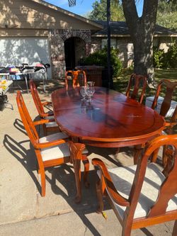 Wood Dining Table with 6 Chairs