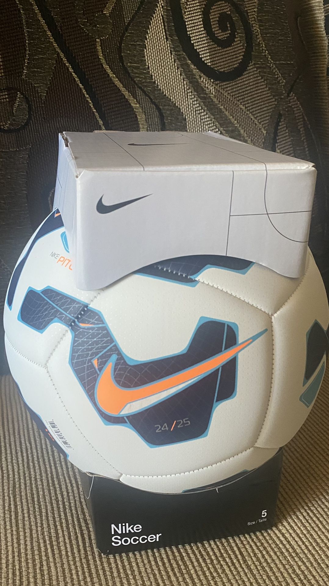 Nike Pitch Soccer Ball