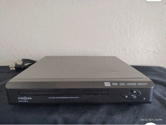 CD/ DVD Player By Insignia 