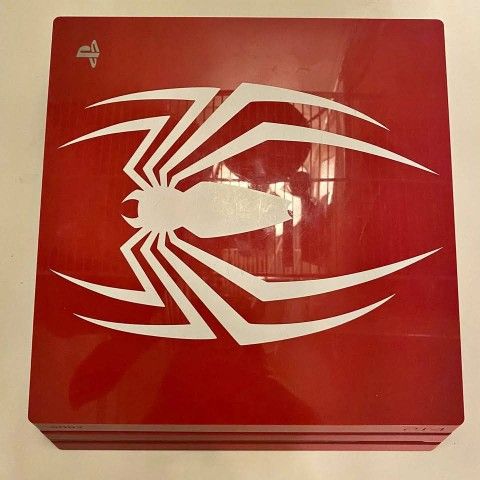 PS4 PRO SPIDER-MAN CONSOLE AND GAMES ONLY NO CONTROLLER AND 70" VIZIO 4K MONITOR $600 FINAL PRICE 