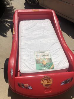 Plastic lightning cheap mcqueen bed