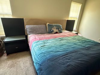 Kingsize bedroom set