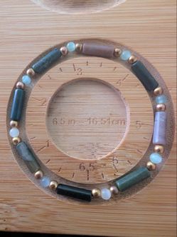 4x13mm indian agate & 4mm cats eye bracelet