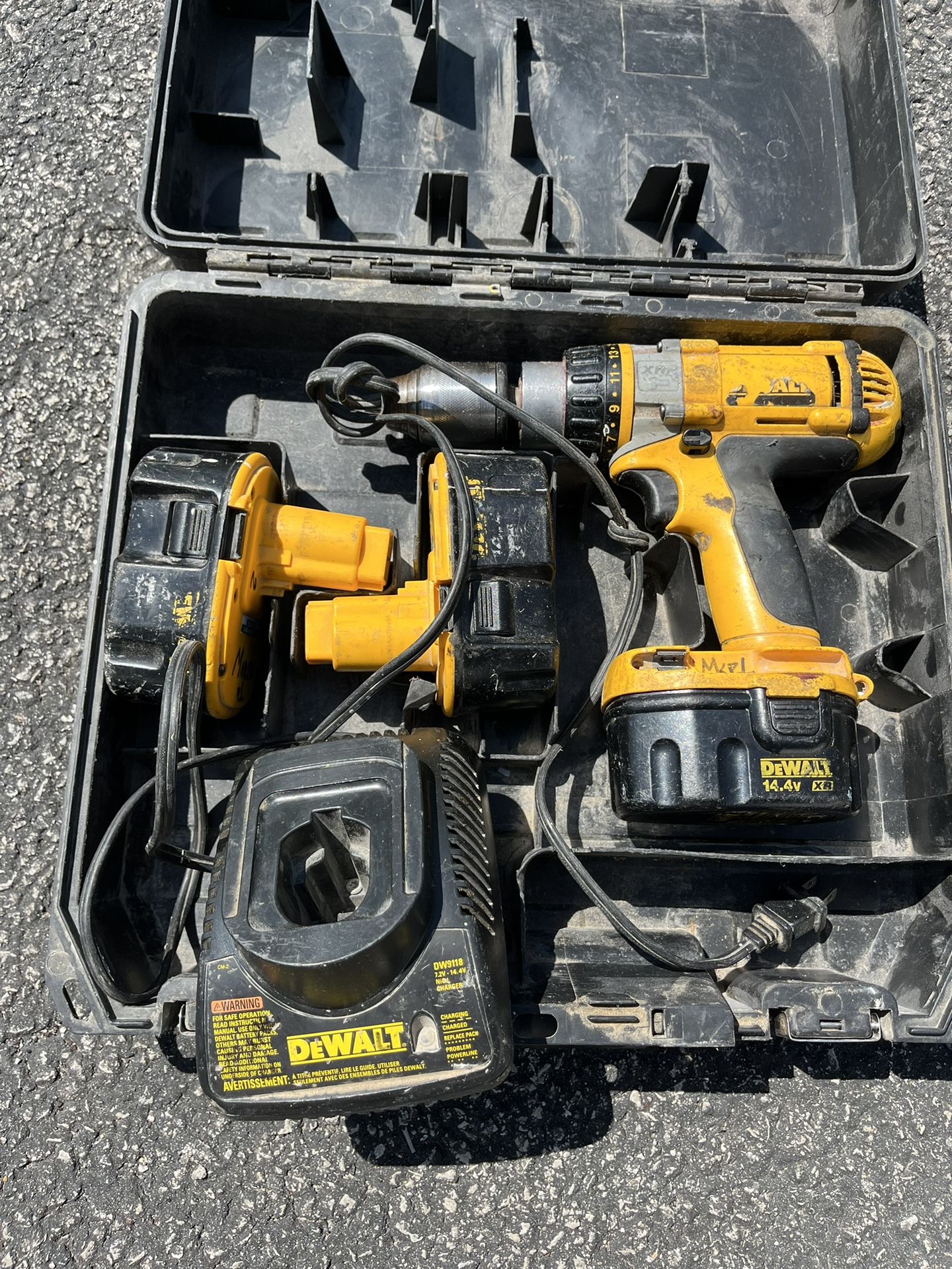 DeWalt 14.4 Volt Hammer drill