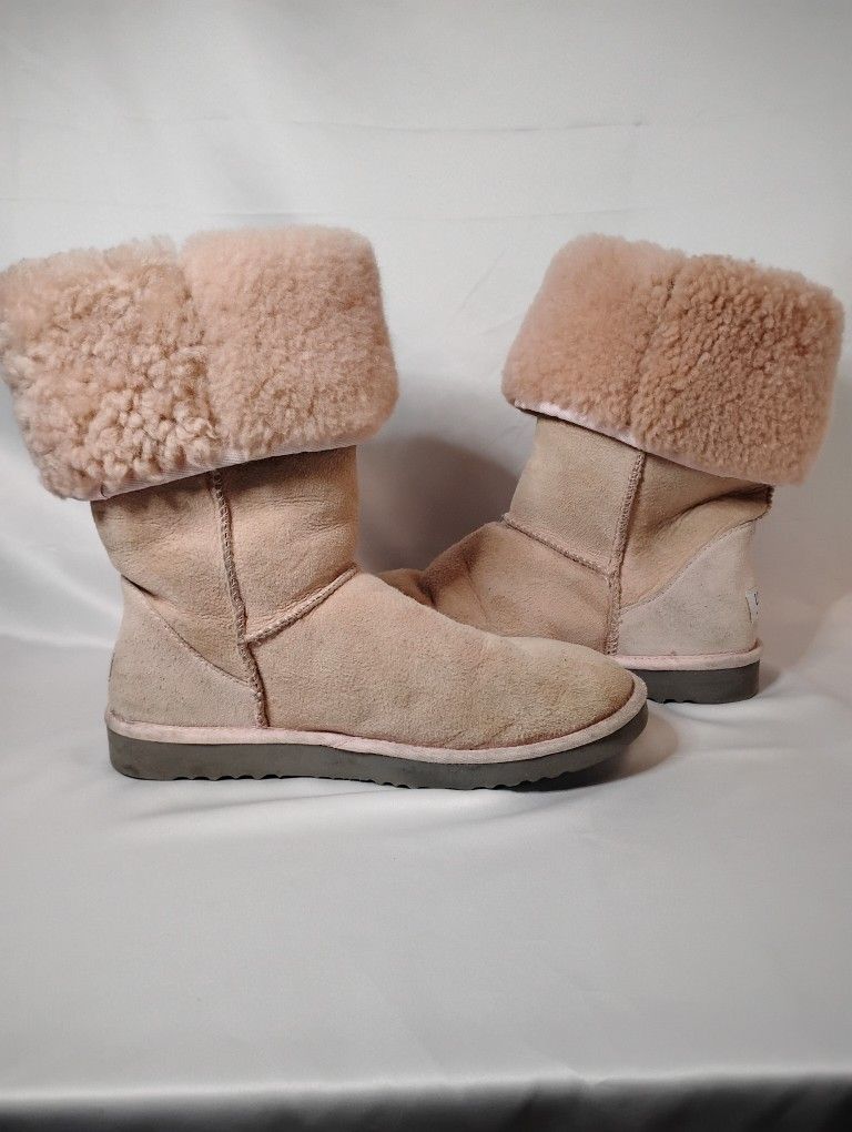 UGG Women's Size 8W