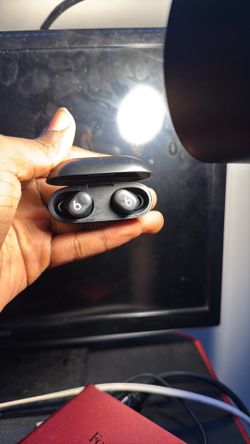 Beats Solo Buds 4