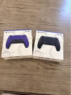 NEW PlayStation 5 DualSense Wireless Controllers – Purple & Midnight Black