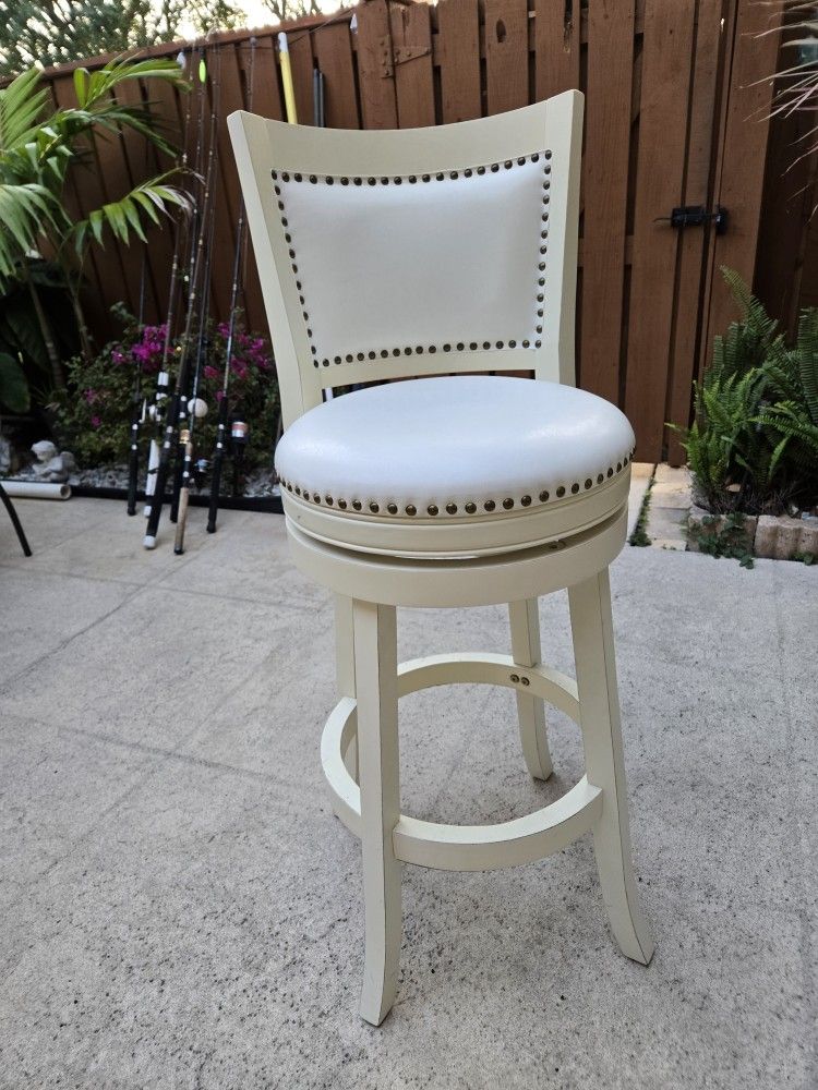 Bar Stools White 30" To Top Of Seat & 44" Total height.