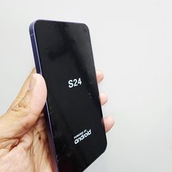Samsung S24