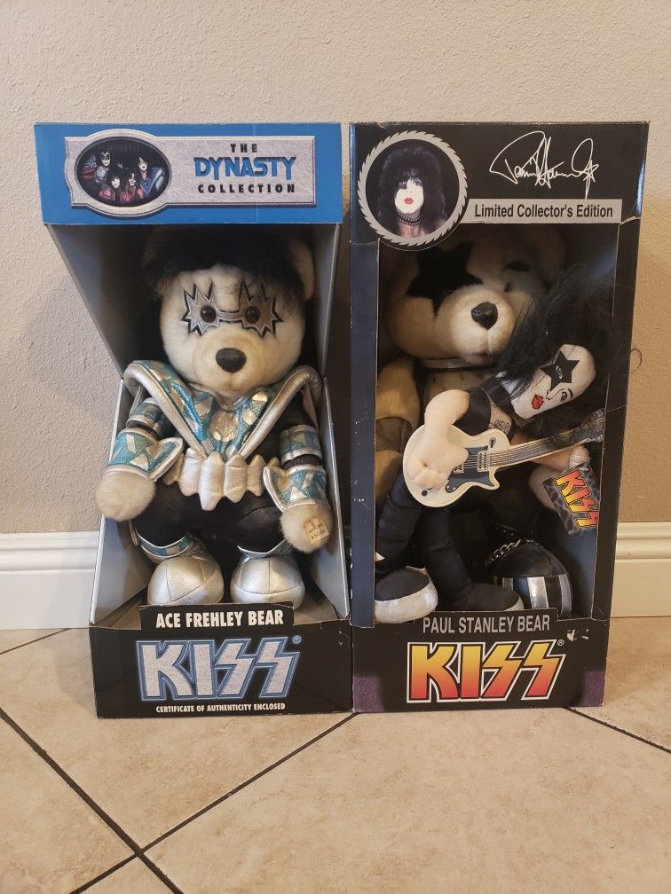 Kiss Bears Paul Stanley Ace Frehley Collectable 1(contact info removed)