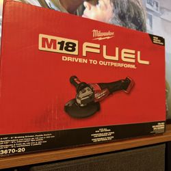 Grinder Milwaukee M18 Fuel 6"!