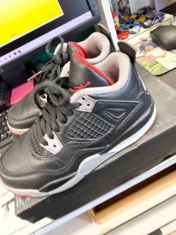 Jordan 4 retro