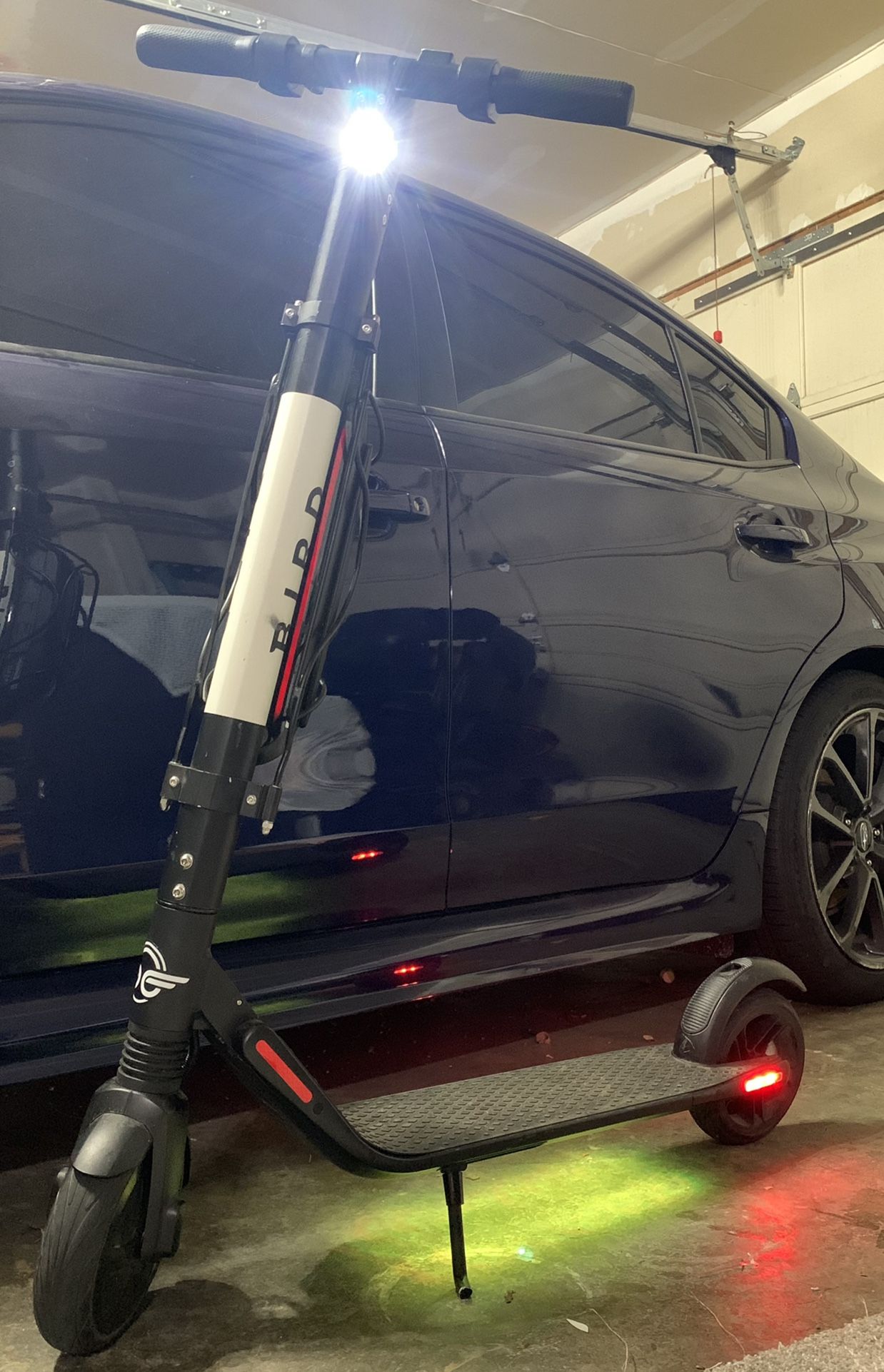 Es4 800 Bird Electric Scooter for Sale in Kent, WA OfferUp