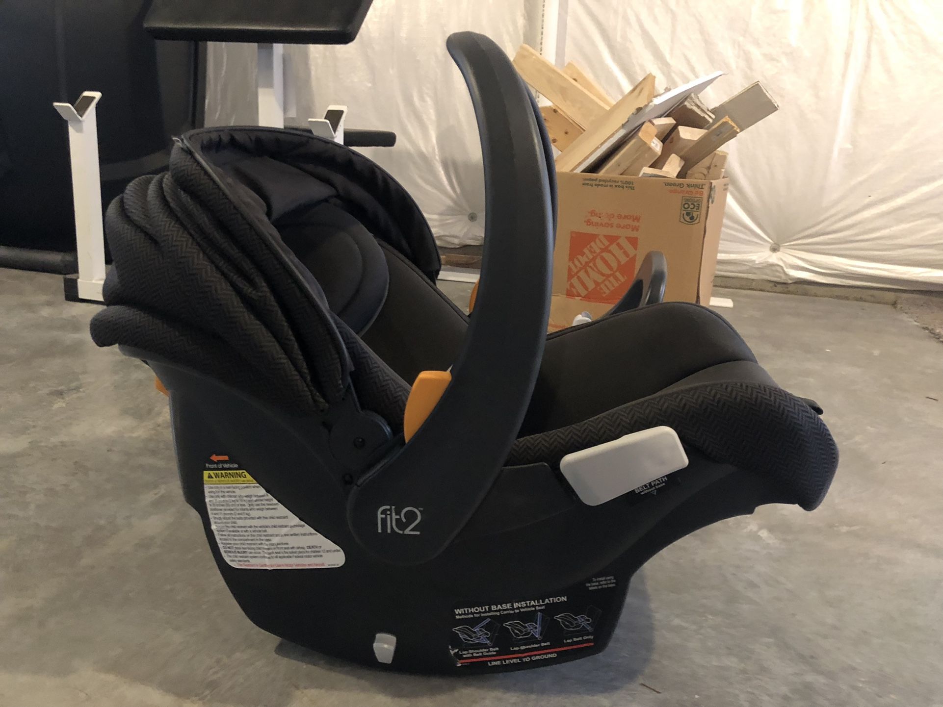 Chicco Fit2 Carseat With Base