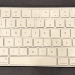 Apple Magic Keyboard NEW