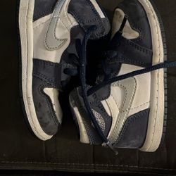 Jordan 1 Retro High OG White Metallic Silver/ Midnight Navy