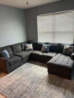 Sectional couch