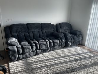 Blue-Gray Reclining Sofa, Recliner & Area Rug – Excellent Condition