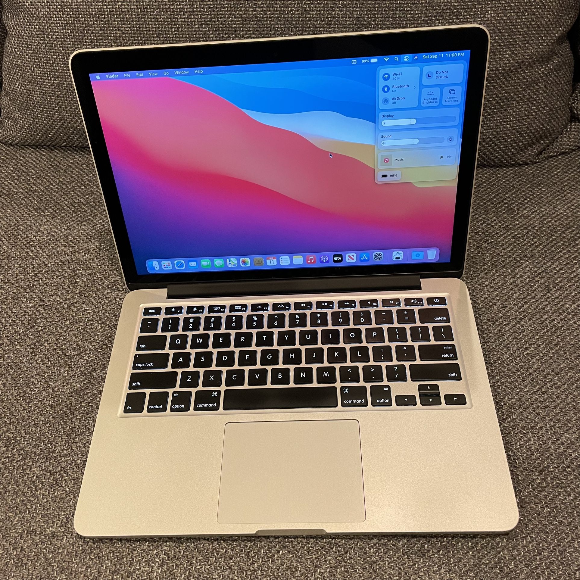 MacBook Pro 13” Retina 16GB RAM / 250GB SSD