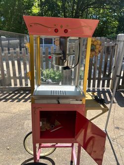 Popcorn maker