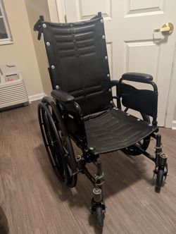 Invacare Wheelchair With Footrests
