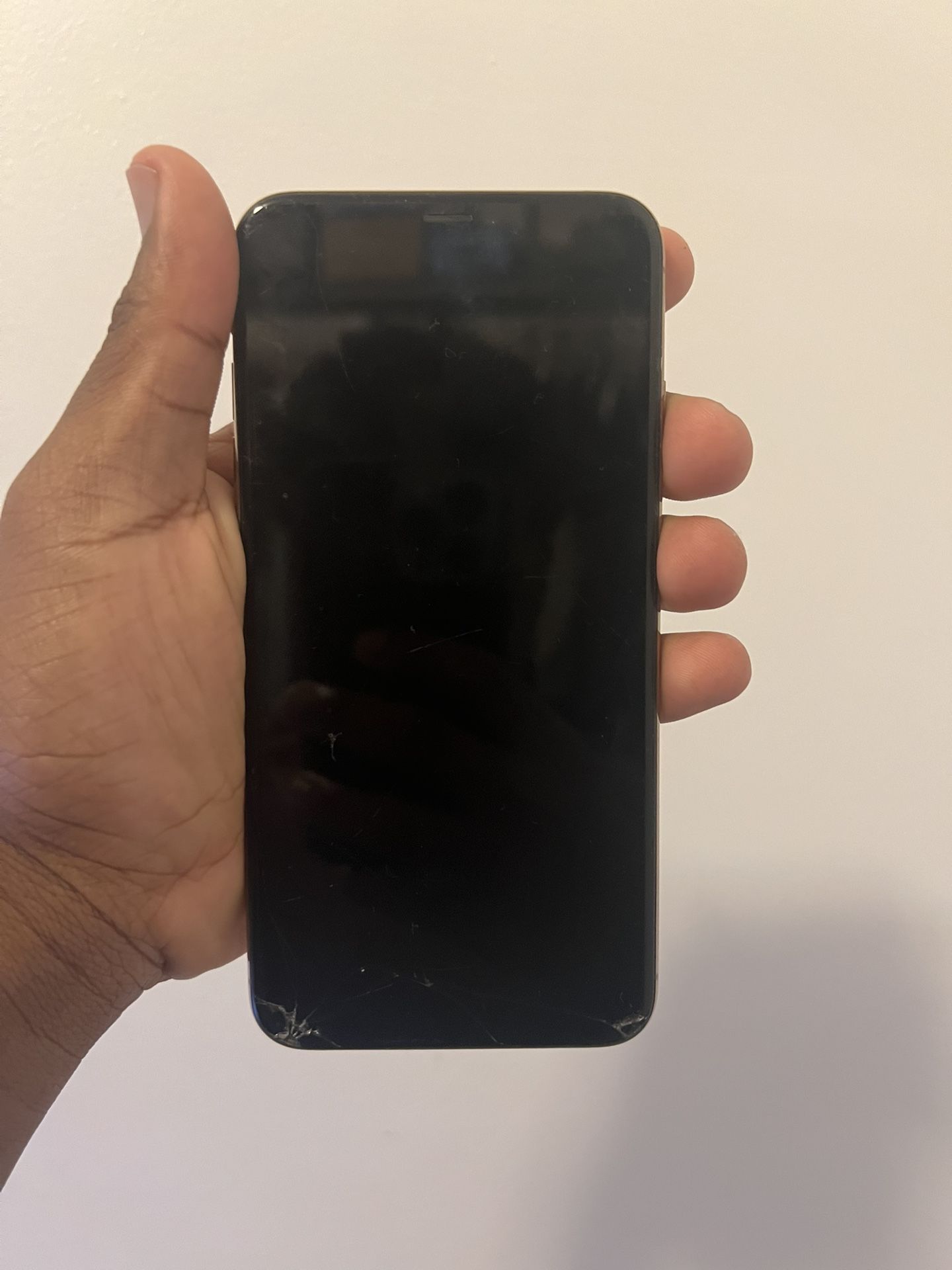 iPhone 10 UNLOCKED