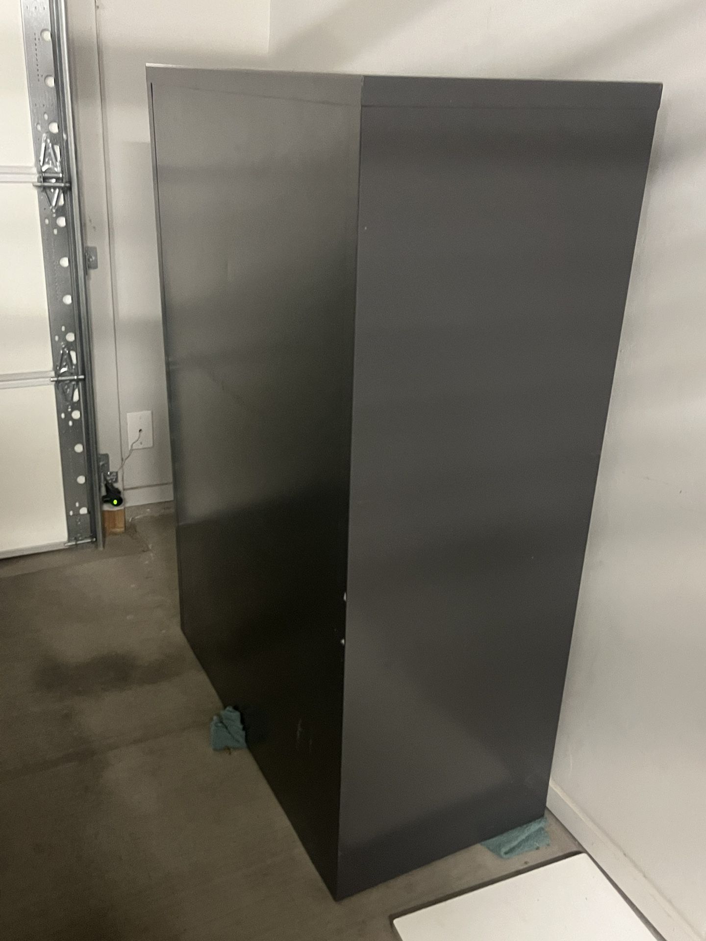 Filing Cabinet