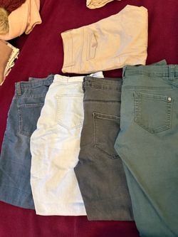 Women’s Clothing Bundle – 45+ Pieces – Mostly Size XS/S