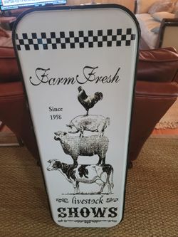 Litton Lane Black metal Farmhouse Sign