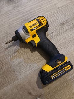 Dewalt Tools 20v impact drill driver battery