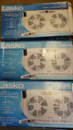 Remote Control Electronically Reversible Twin Window Fan with Thermostat