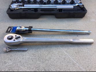 Jumbo CRAFTSMAN 3/4” Ratchet and New DieHard 3/4” Breaker Bar