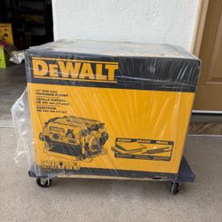 DEWALT 15 Amp Corded 13 in. Heavy-Duty 2-Speed Bench Planer with (3) Knives, In Feed Table and Out Feed Table