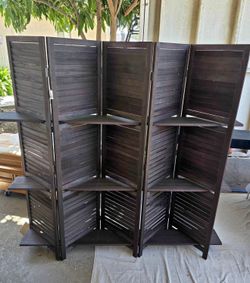 5 Panel Room Divider with shelves