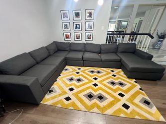 Large Family Sectional – U-Shaped Couch