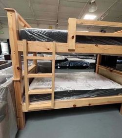 Full full size bunk bed with mattress included