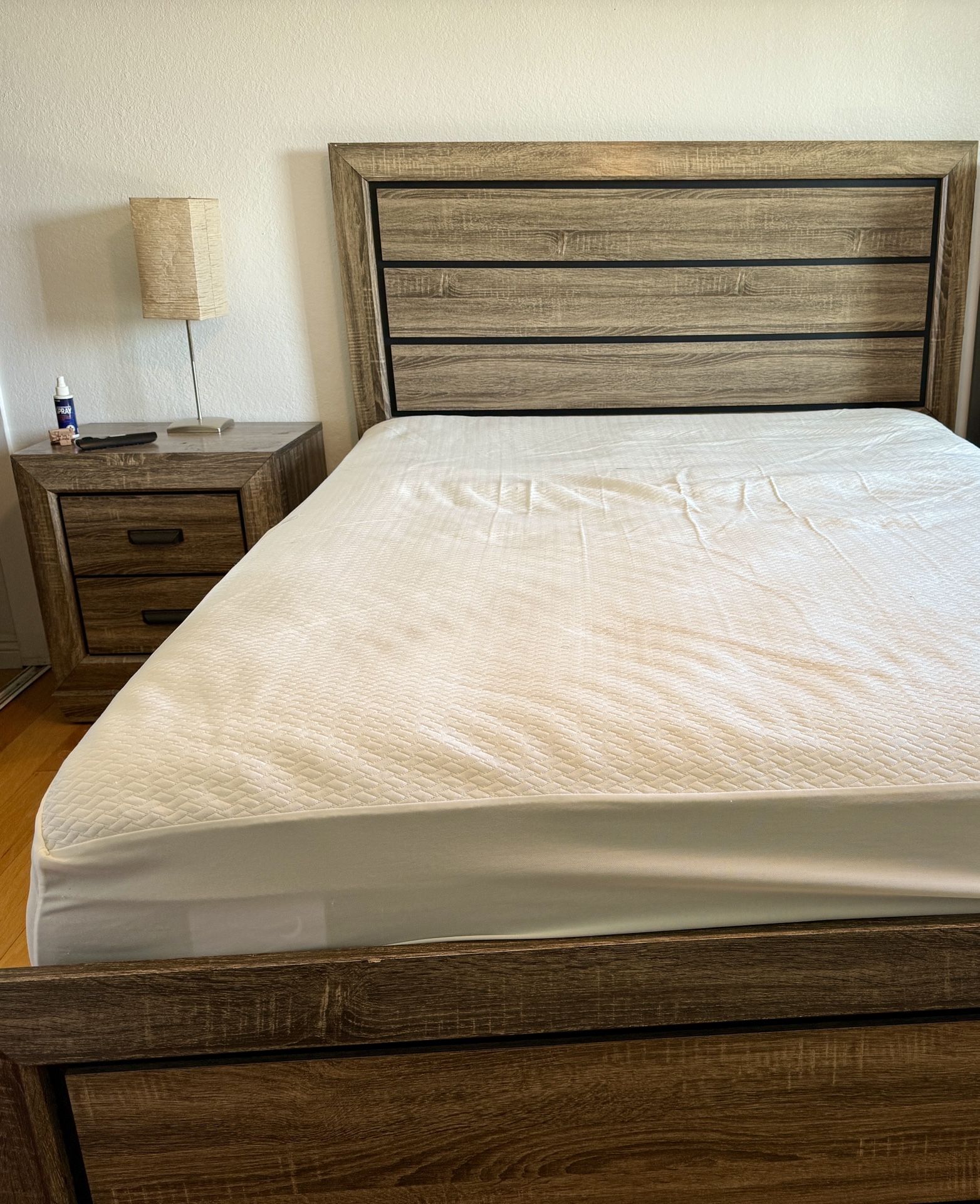 Queen Bedroom Set