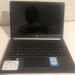Hp Laptop For Parts Broken Screen