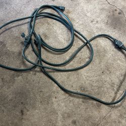 18 Ft Multi Outlet Extra Heavy Outdoor Extension Cord