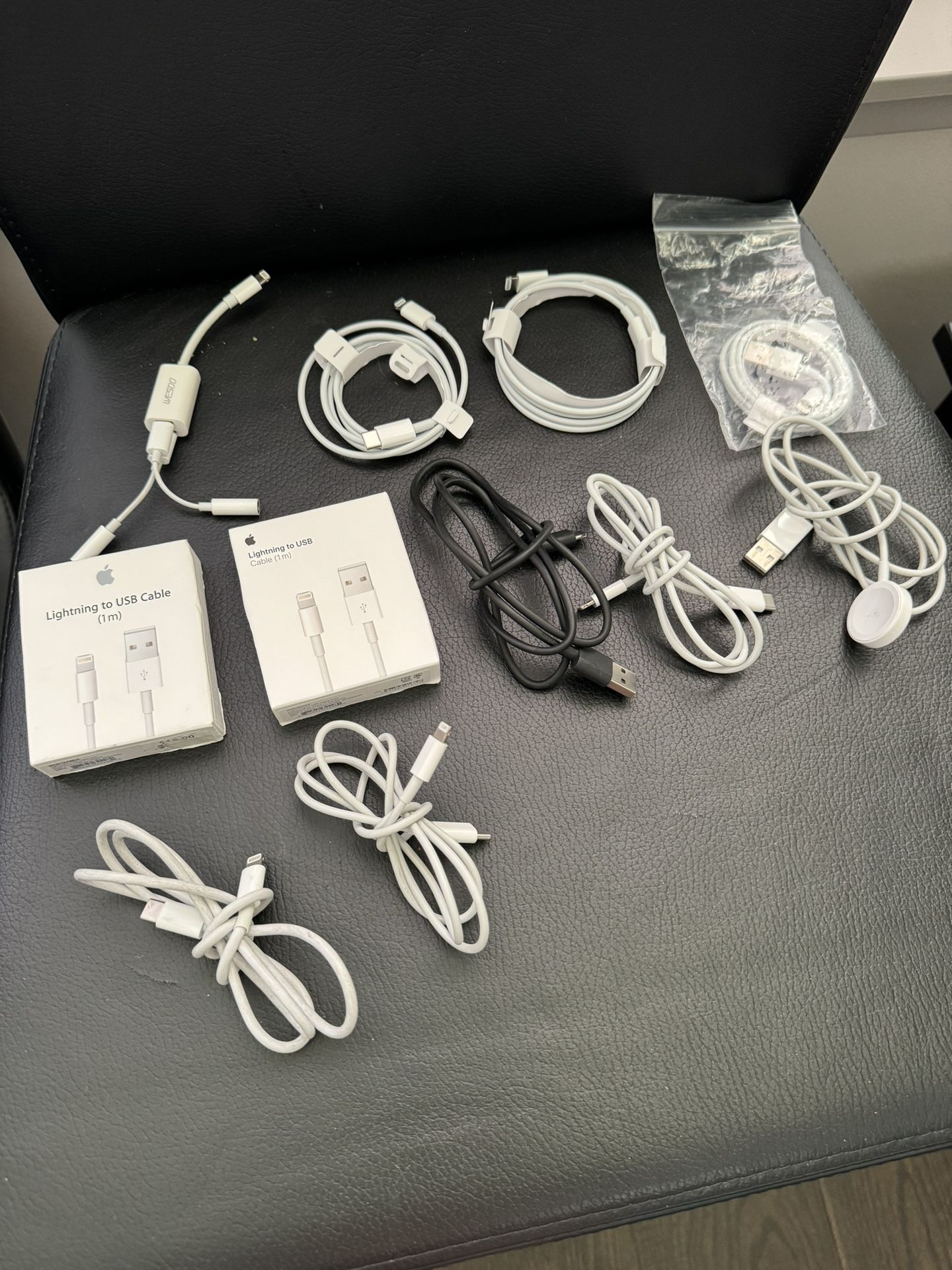 Apple Chargers, USBC To Lightning, USB To Lightning