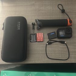 GoPro Hero 13 Black Bundle (Case, Stick, Mounts) – Like New