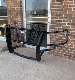 Ranch Hand Grille Guard for 07-13 Sierra/Silverado