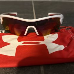 Kids UA Baseball Sunglasses