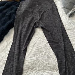 Lululemon Gray align Leggings size 10