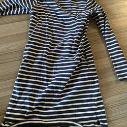 Uniqlo Women's Blue and White Striped Dress Size XS With Pockets!