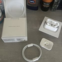 Airpods Pro 2nd Generation wireless Charging Case
