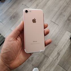 IPHONE 7..32GB UNLOCK ANY SIM 