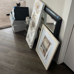 Lonely Home Decor