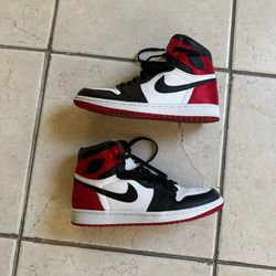 Nike Air Jordan 1 Black Toe Satin 