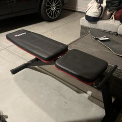 Weight bench 